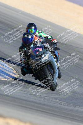 media/Feb-13-2022-SoCal Trackdays (Sun) [[c9210d39ca]]/Turn 10 (920am)/